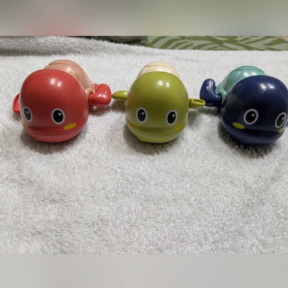 β»οΈ 3/25$ β»οΈ Colorful Whale Bath Toys Set